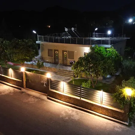 Irene' S Place Daire Ancient Olympia