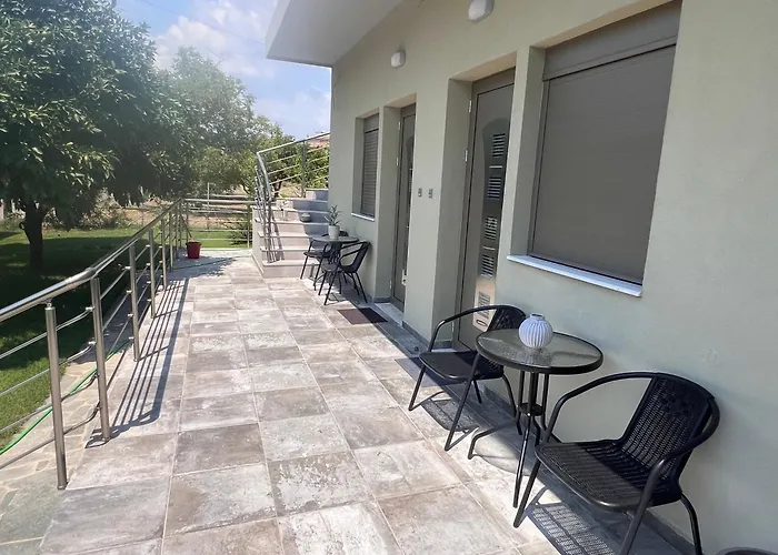 Irene' S Place Олимпия